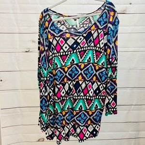 Colorful geometric long sleeve top